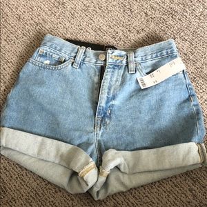 Brand new BDG mom jeans